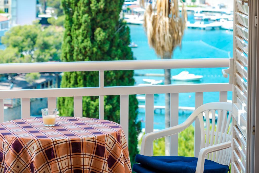 Apartment Julia Cavtat Exteriör bild